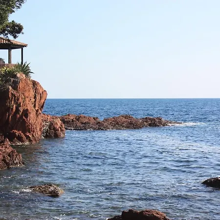 Hotel Sure By Western Saint-raphael Le Dramont 3*