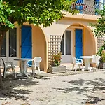 Sure By Western Saint-raphael Le Dramont 3* Saint-Raphaël