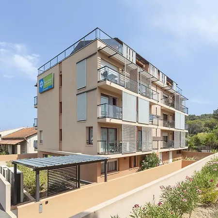Sure By Western Saint-raphael Le Dramont 3*