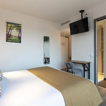 Sure By Western Saint-raphael Le Dramont 3* Сен-Рафаэль